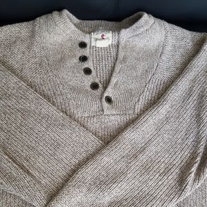 Fatique sweater